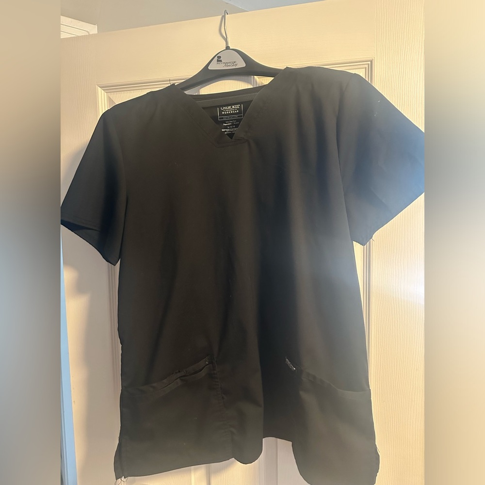 Cherokee Workwear Scrub top never worn